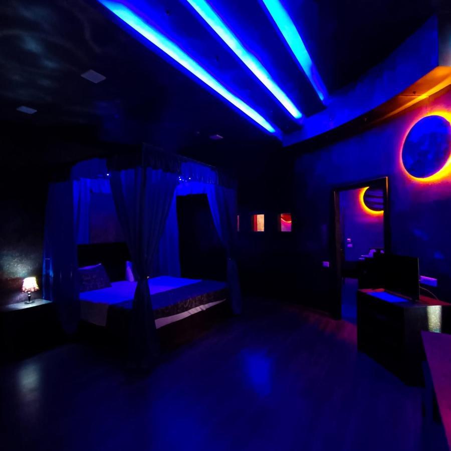 Cinema Plaza Hotel バクー エクステリア 写真
