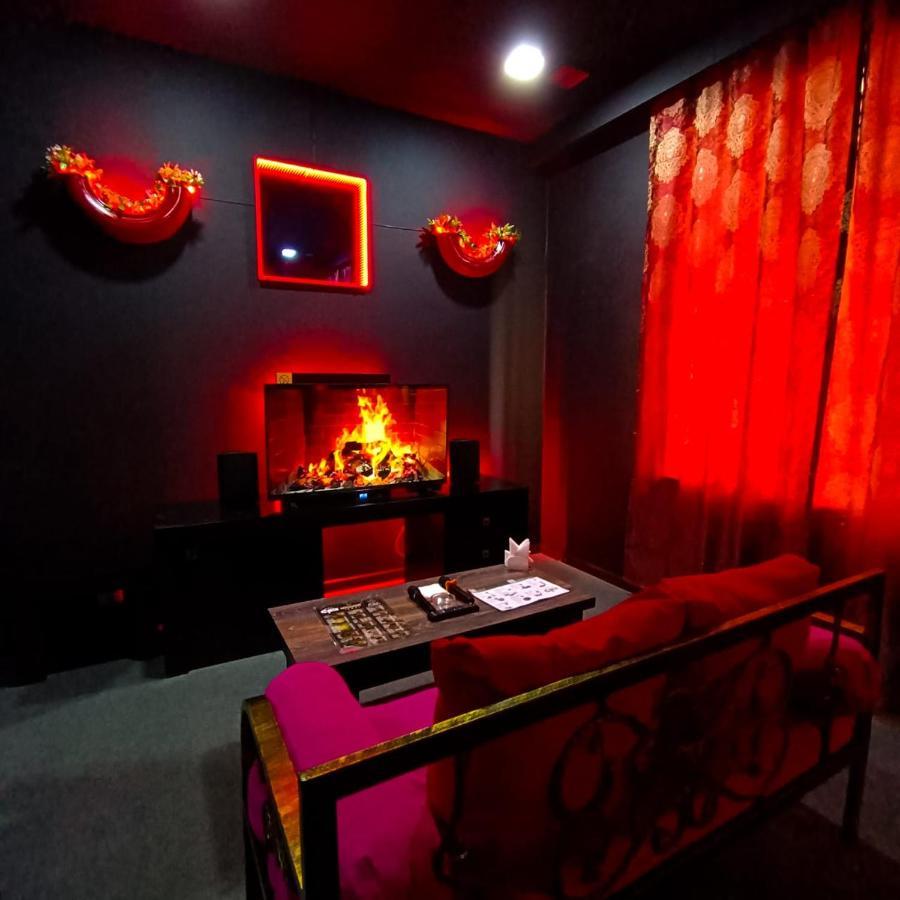 Cinema Plaza Hotel バクー エクステリア 写真