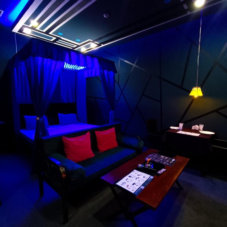Cinema Plaza Hotel バクー エクステリア 写真