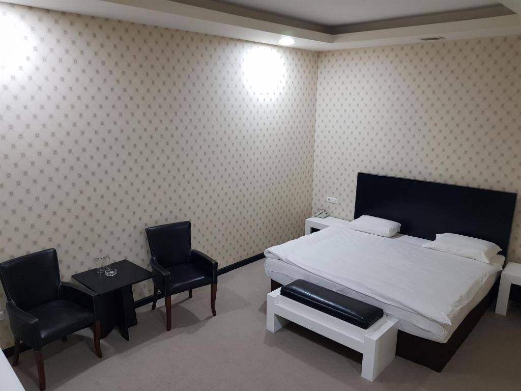 Cinema Plaza Hotel バクー エクステリア 写真