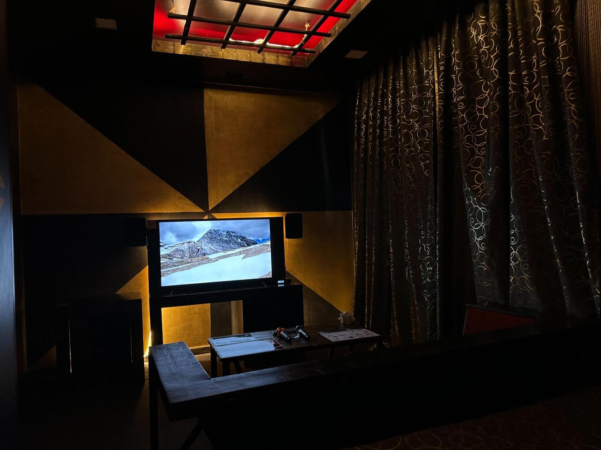 Cinema Plaza Hotel バクー エクステリア 写真
