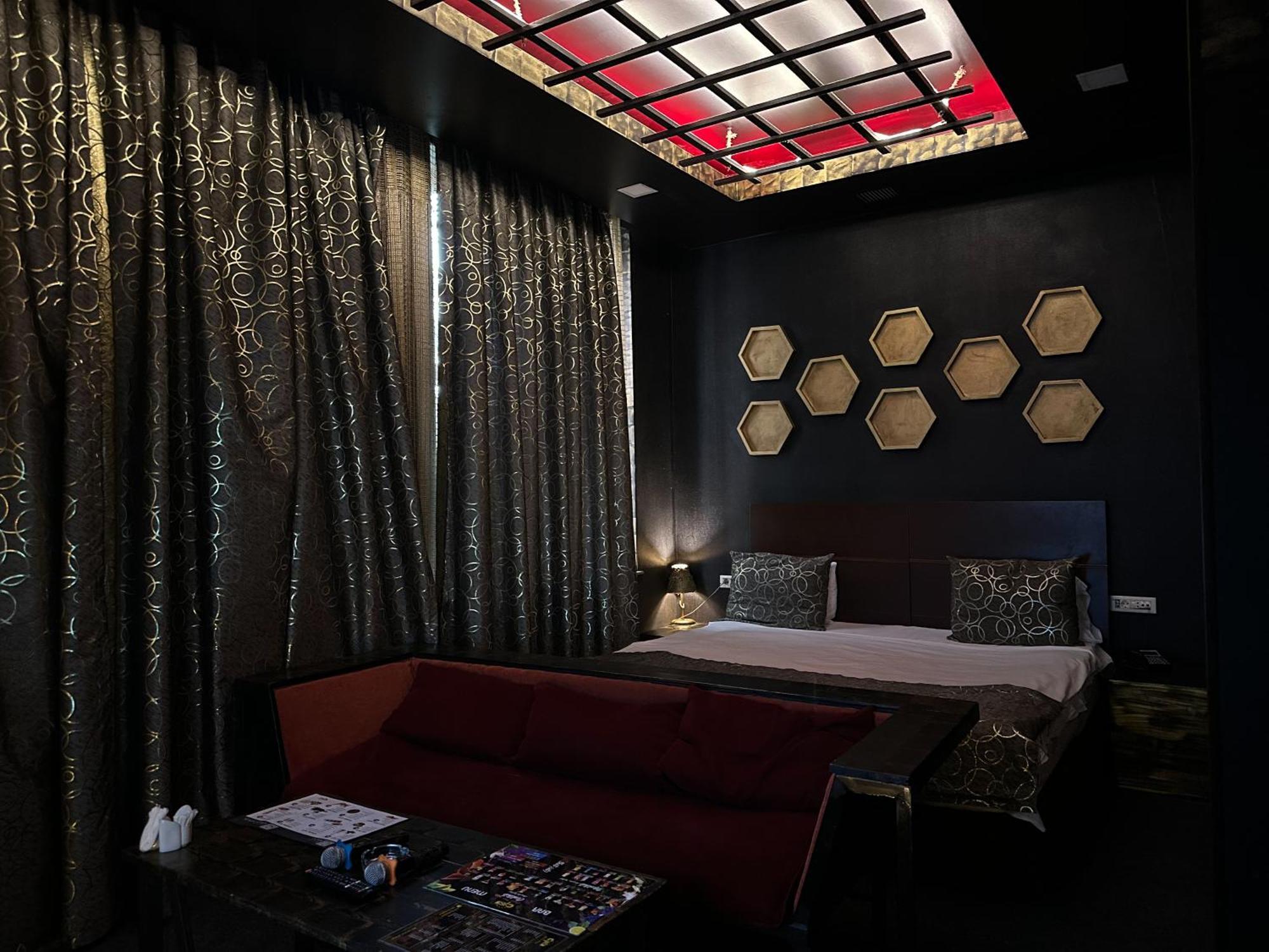 Cinema Plaza Hotel バクー エクステリア 写真