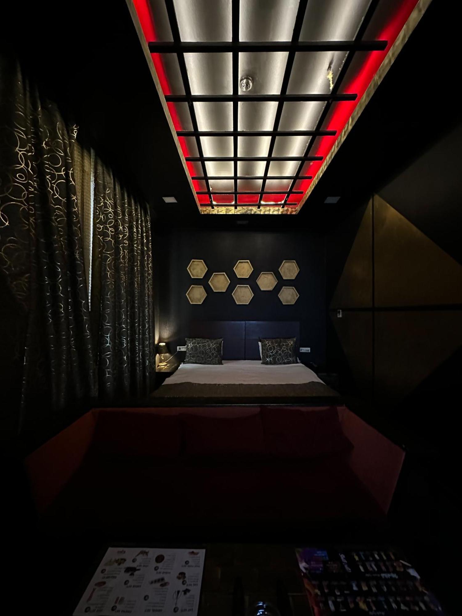 Cinema Plaza Hotel バクー エクステリア 写真