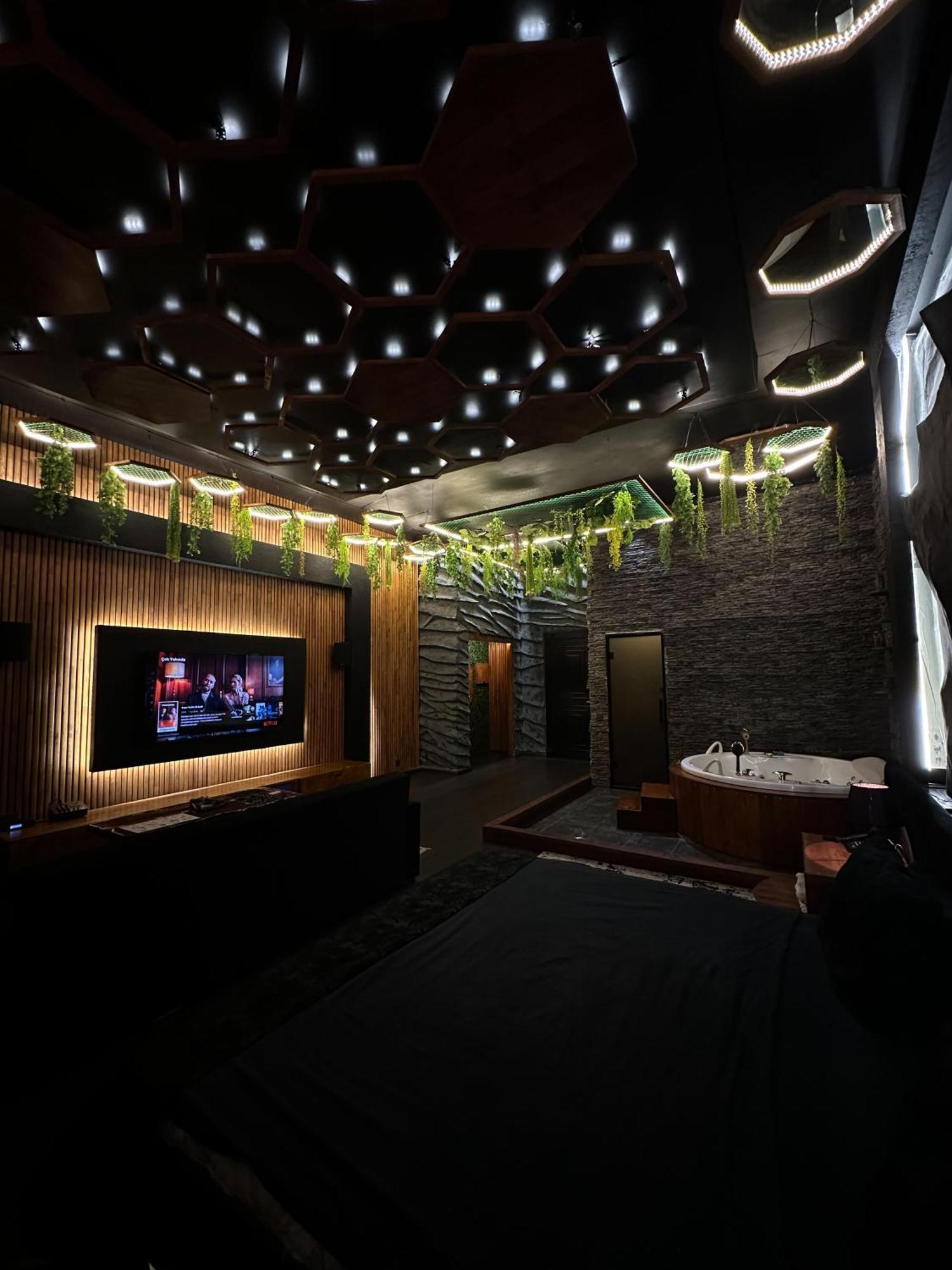 Cinema Plaza Hotel バクー エクステリア 写真