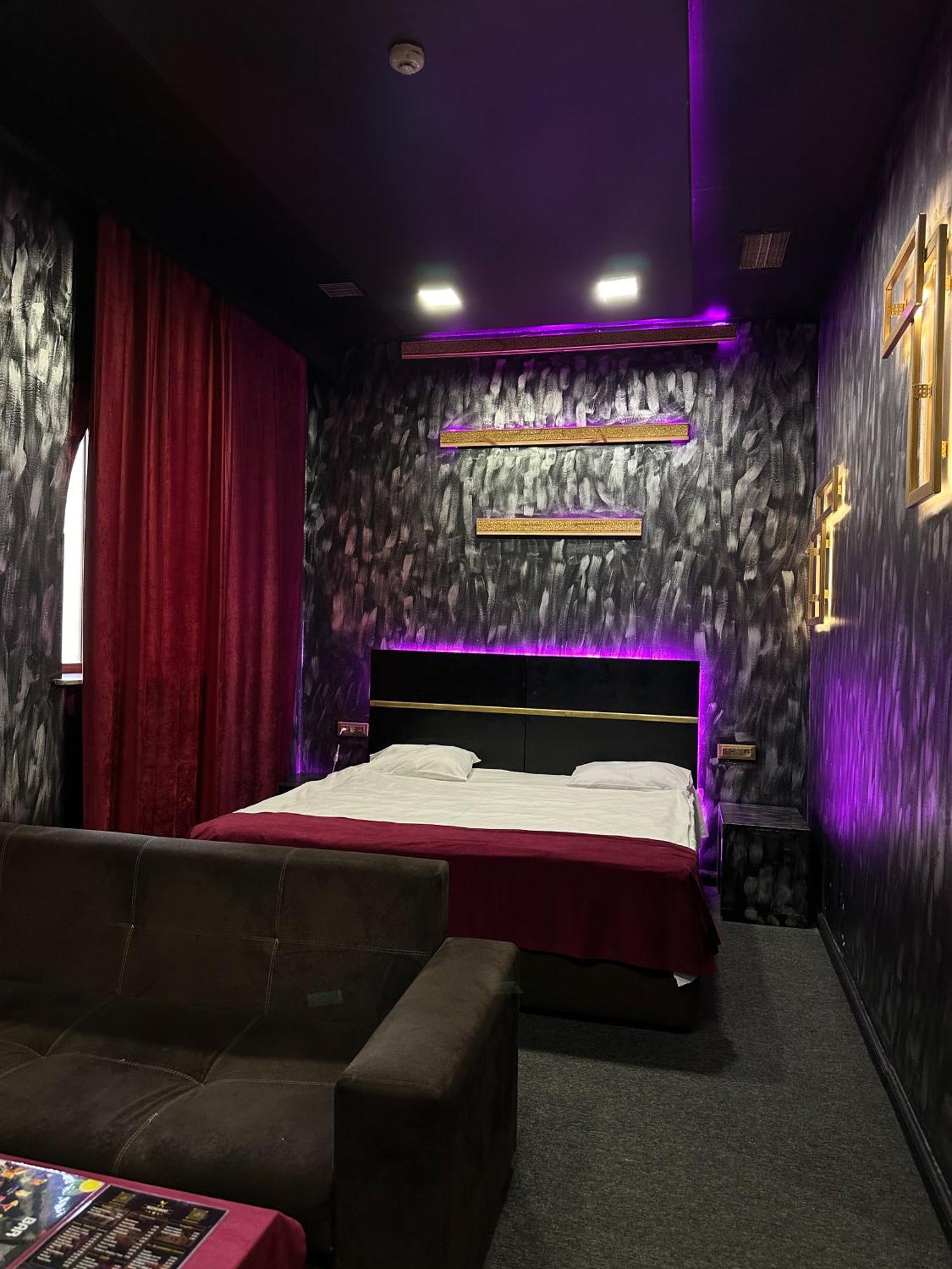Cinema Plaza Hotel バクー エクステリア 写真