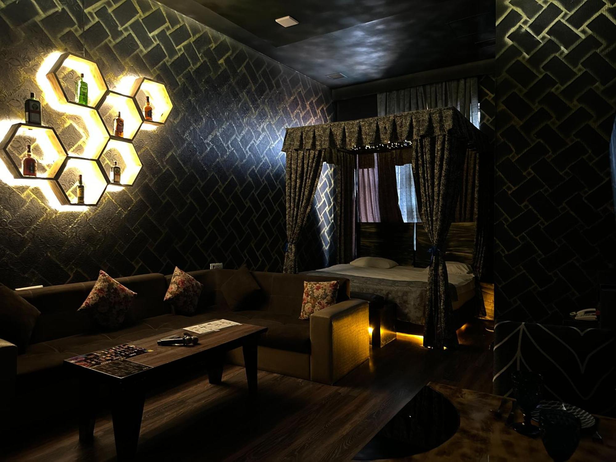 Cinema Plaza Hotel バクー エクステリア 写真