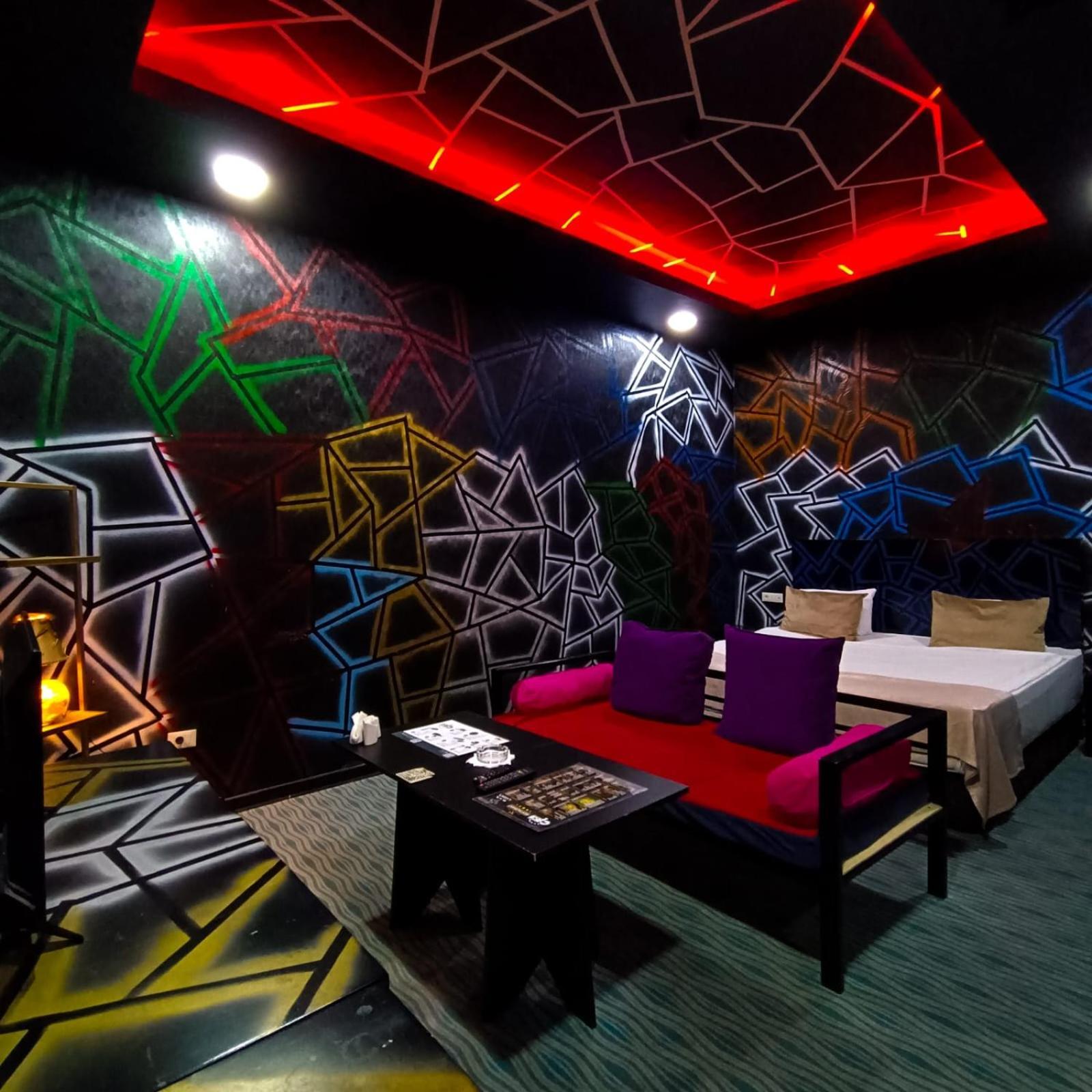 Cinema Plaza Hotel バクー エクステリア 写真